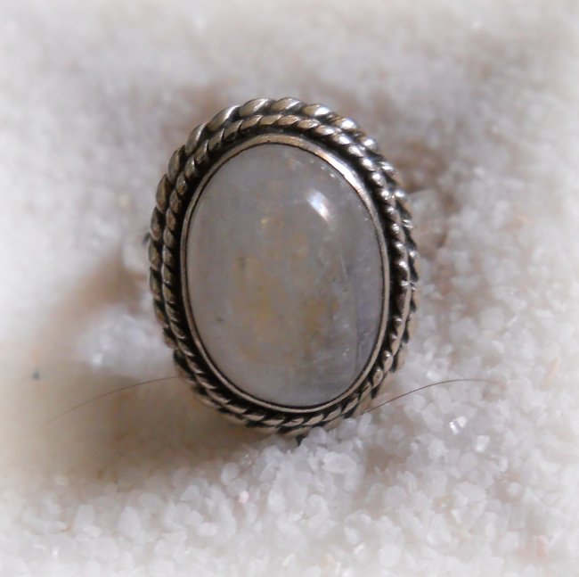 Ring_Regenbogenmondstein86.JPG
