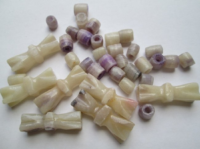 beige-lila01.jpg