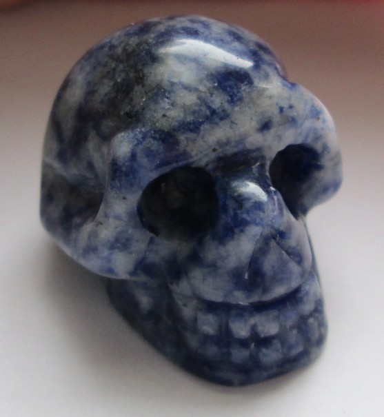 skull sodalith03.jpg