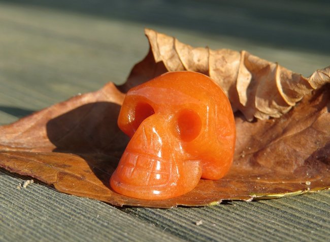 Skull orange