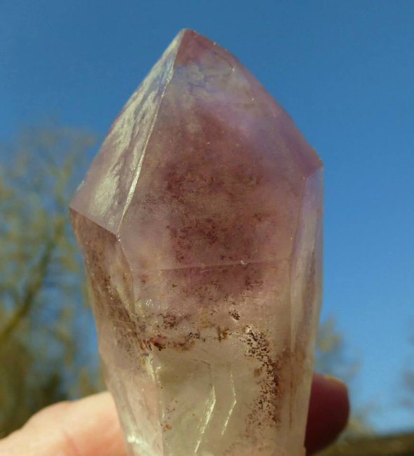 Amethyst_ Prasiolite mit Einschlüssen vom Typ Super SevenD.jpg