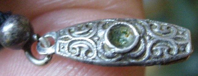 schwarze kette004.jpg