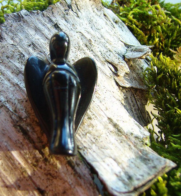 Lux-Agape-1.jpg