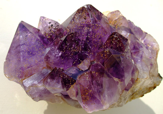 Amethyst mit Goethit c