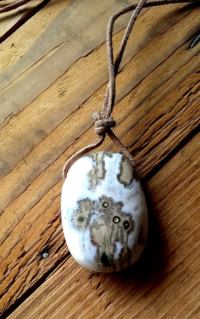 Sphärolithischer Chalcedon
