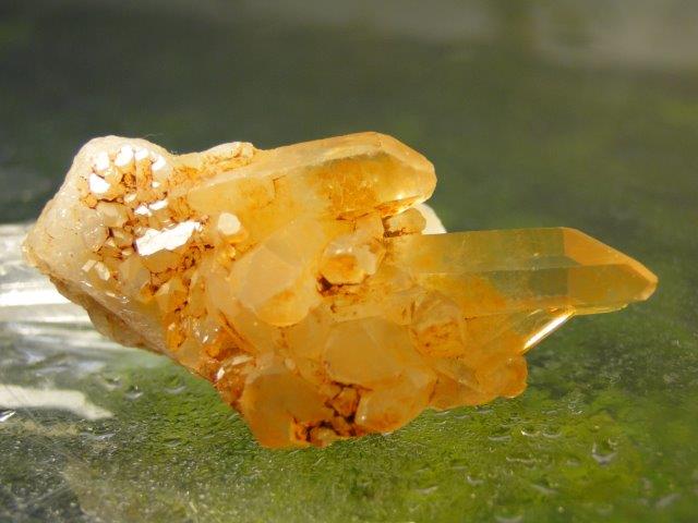 Tibet Golden Healer Quarz Kristallgruppe