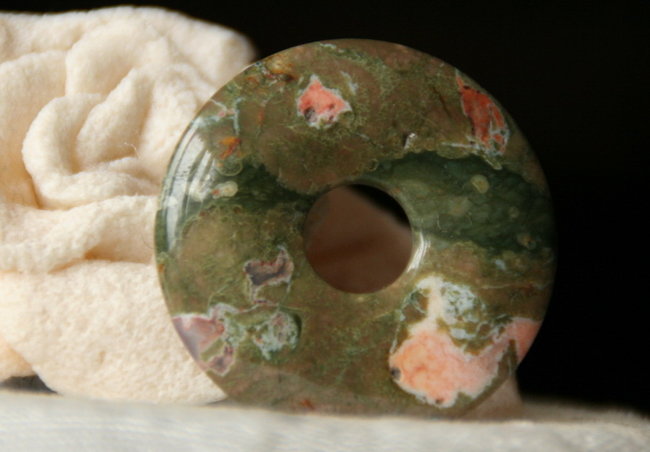 Rhyolit-Donut 1.jpg