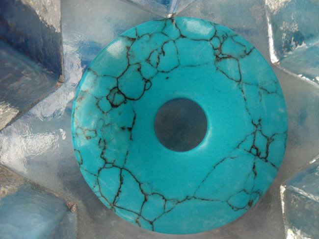 Holowith/Magnesit Donut, 50 mm, gefärbt als Türkis,