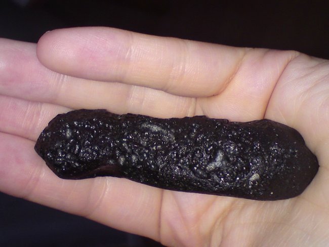 Tektit 1.jpg (108.06 KiB) 15477 mal betrachtet Tektit 1