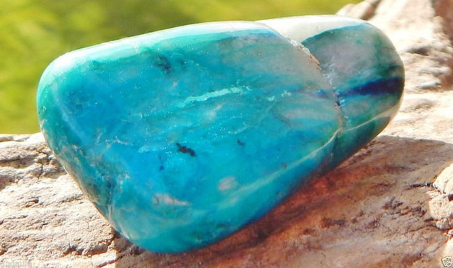 Ajoite+quarz+papagoite