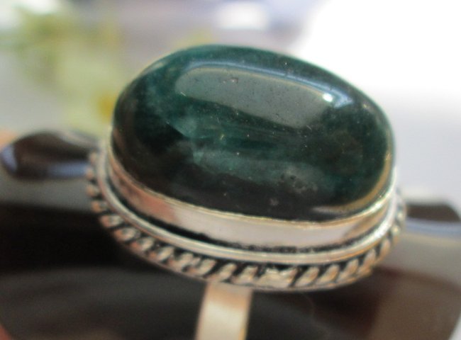 ring grünlich mit fragezeichen02.jpg