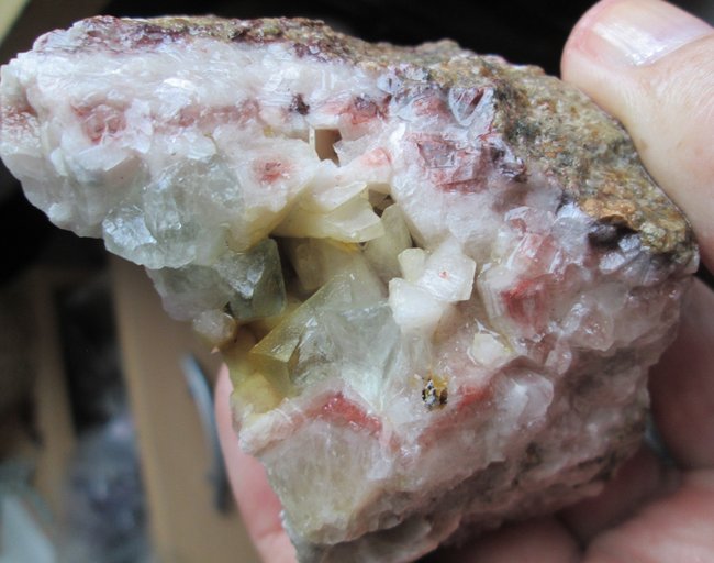 regenbogenfluorit rohstein-06.jpg