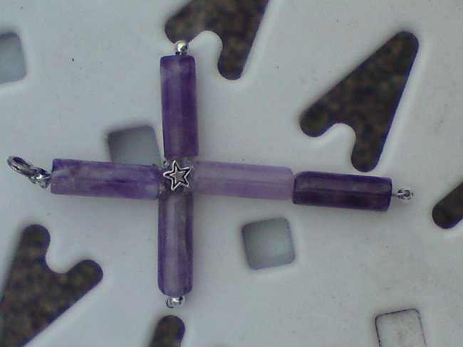 Amethystkreuz