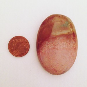 Nr. 5 denke es ist ein Chalcedon mit Eisenoxid-Einlagerungen