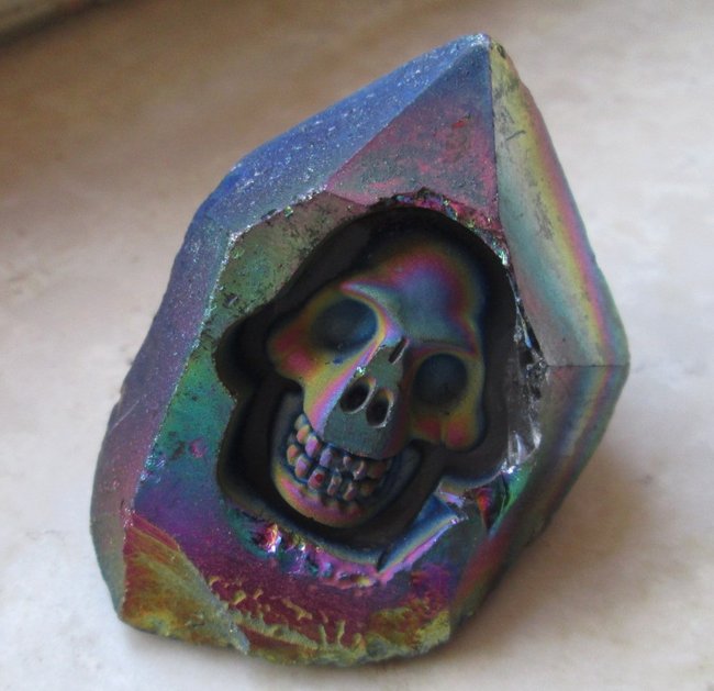skull titaniumbedampft09.jpg