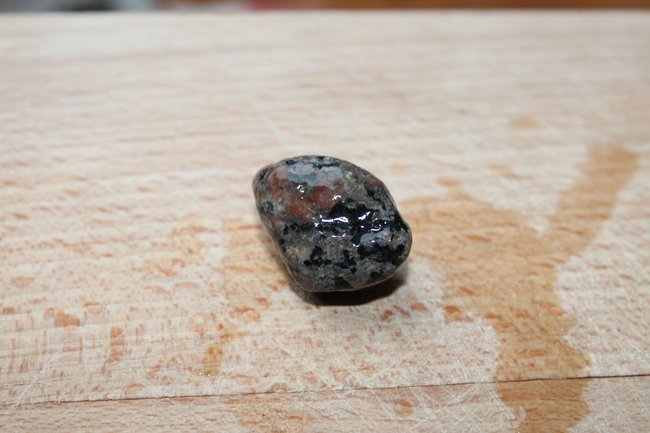 IMG_2666.jpg (629.02 KiB) 8012 mal betrachtet Granit. Jemand eine Idee was das genau sein könnte?