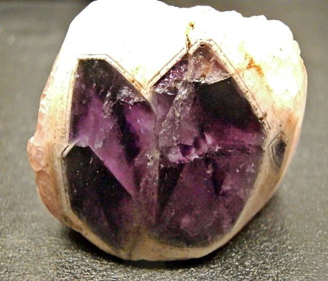 Amethyst (7).jpg
