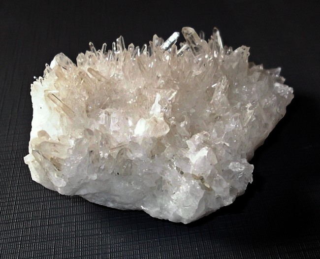 Nadelquarz aus Arizona