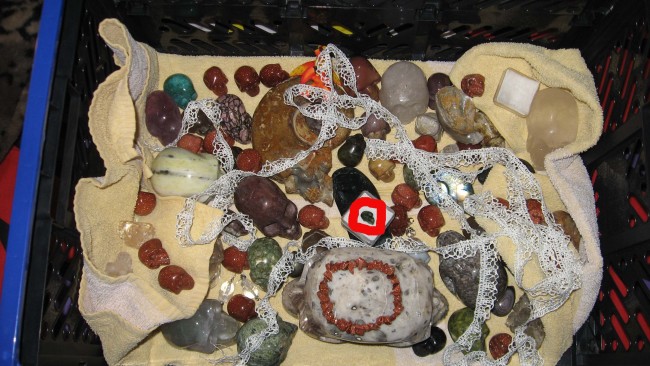 SChädelkiste mark.jpg (499.73 KiB) 4985 mal betrachtet rot markiert = Wanderskully