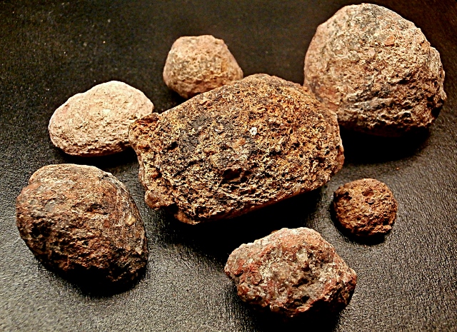 Pechsteinkugeln