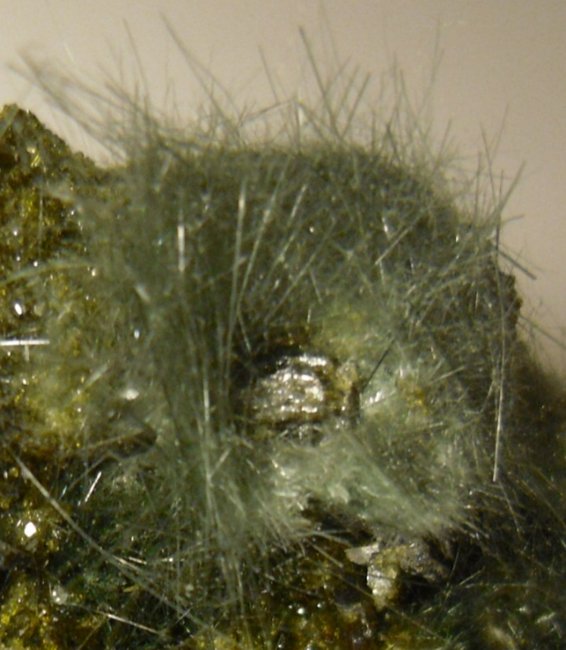 byssolith mit kristall.jpg