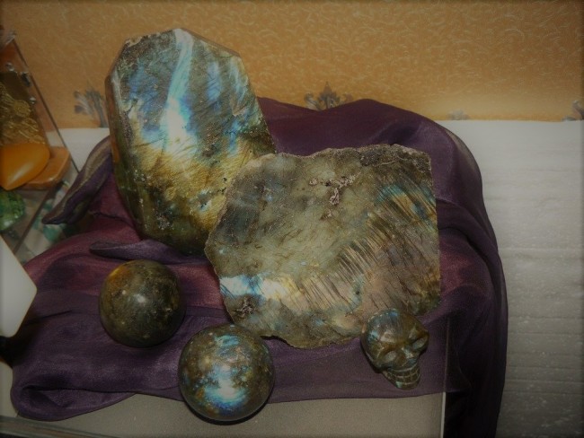 Labradorite.jpg