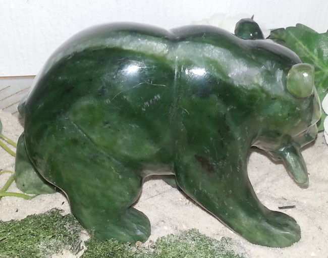 Nephrit_Bear3_web.jpg