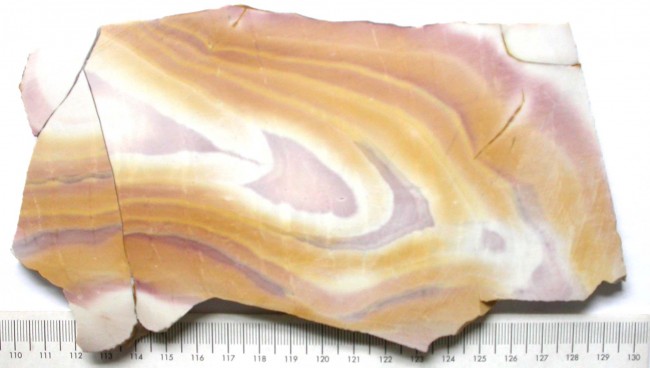 Opal_Binthalya_1.jpg