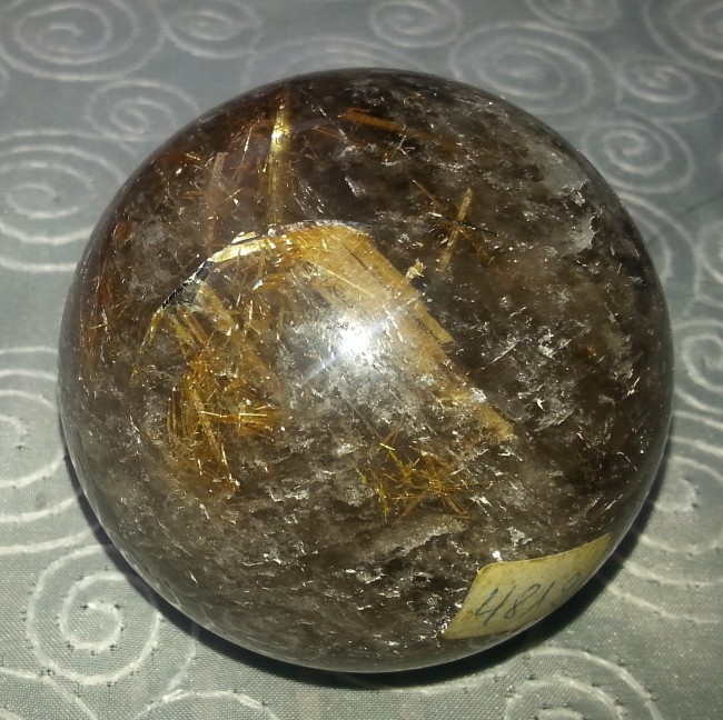Rutilquarz_Kugel2_web.jpg