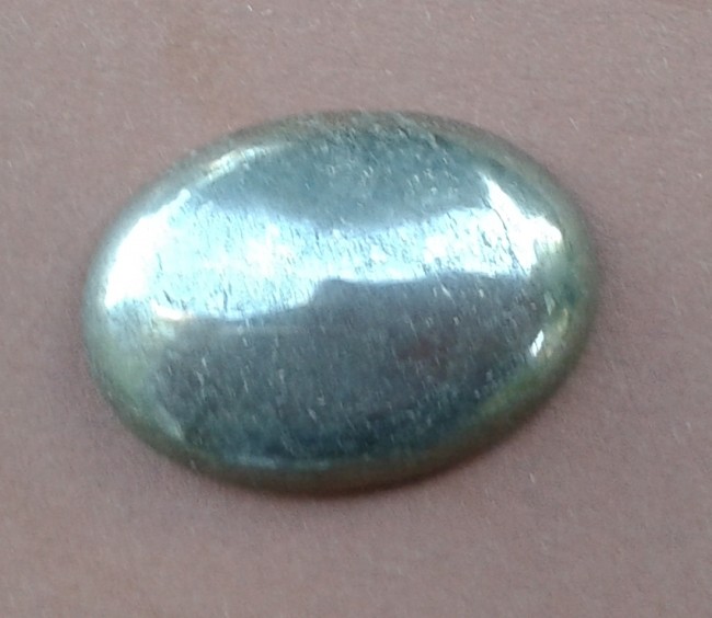 Pyrit cabochon