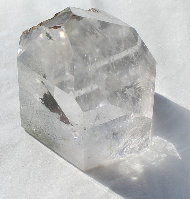 Kristallspitze mit funkeln und ablagerung 3.jpg