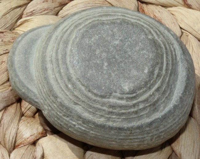 Fairy Stone, chitral, Pakistan 1.jpg