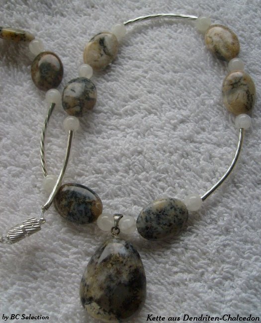 dendritenchalcedonkette02.002.jpg