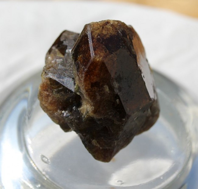 37g Smoky, Axinite 2.jpg