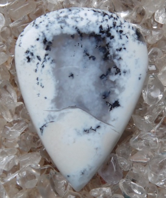 dentriten opal.JPG