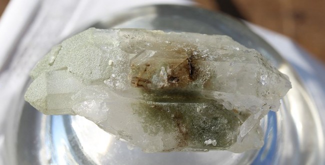 36 g, Brookite Inside Chlorine Quarz, Pakistan 2.jpg