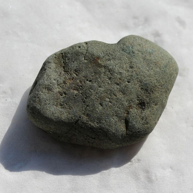 Eye Stone 3x4cm 32g Quarz in Rock Spiritual Eye Pyrite Pockets 3.jpg