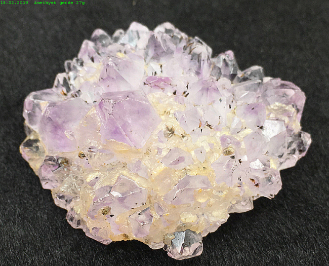 Amethyst geode quartz 27g.png