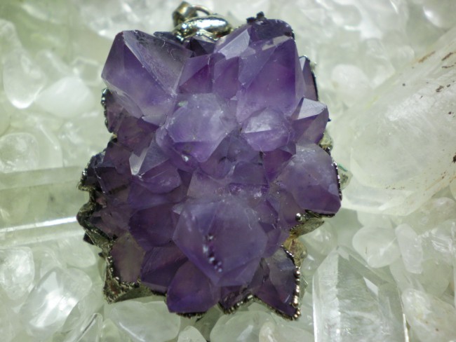 Amethystdruse Anhänger.jpg