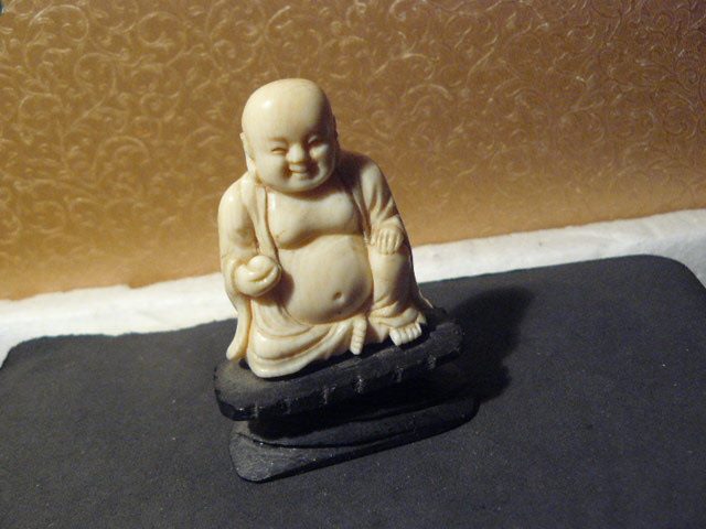 Buddha elfenbein.jpg