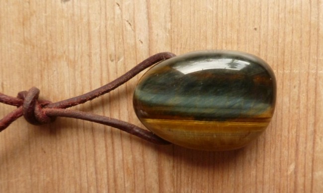 Tigerauge mit Falkenauge.JPG