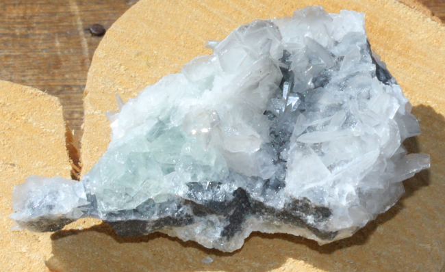 49g Newly discovered natural calcite + Green FLUORITE 2.png