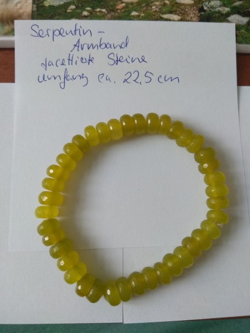 Nr. 109	Serpentin Armband facettiert