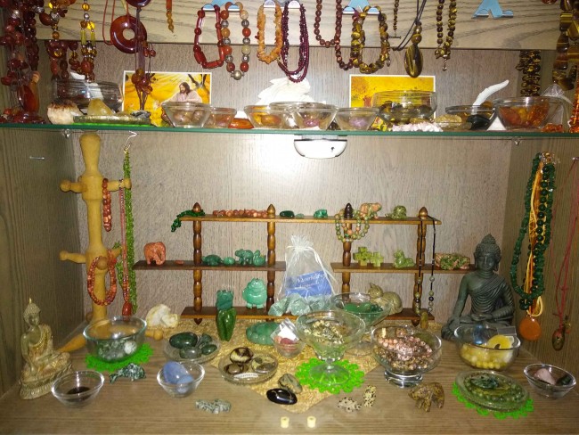 Vitrine1_d.jpg