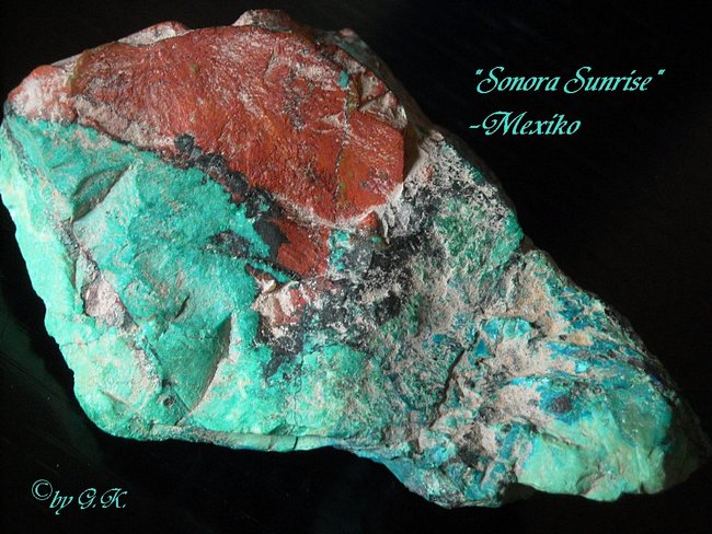 "Sonora Sunrise" Cuprit mit Chrysokoll