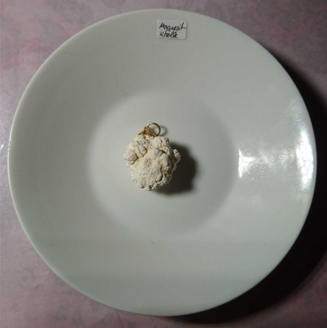 Magnesit Knolle1.jpg