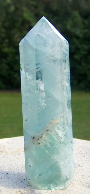 ABC 01Fluorit Grün 001 HPIM3510.jpg (271.09 KiB) 14138 mal betrachtet Fluorit Spitze China