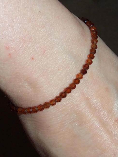armb_gef_granat_mandarin_fac_kugeln_3mm_029_2021.jpg