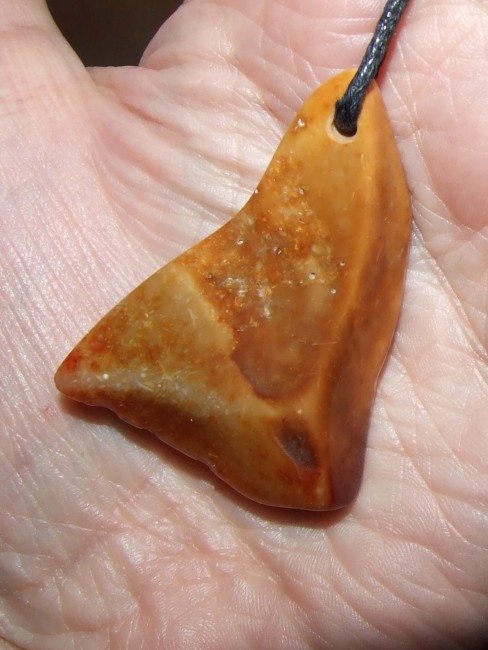 anh_dreieck_flint_ocker_11_2021.jpg